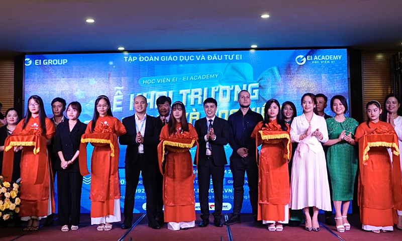 Eröffnung der Zweigstelle und EI Akademie in Quang Binh