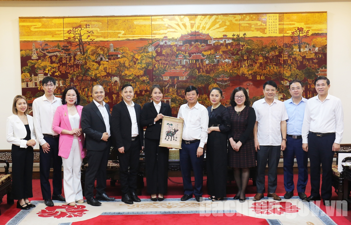 Phó Chủ tịch UBND tỉnh Ngô Tân Phượng tiếp và làm việc với Hiệp hội người Việt vùng Kansai, Nhật Bản